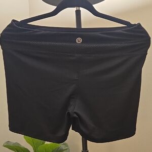 lululemon athletica Women's Classic Black Athletic Shorts